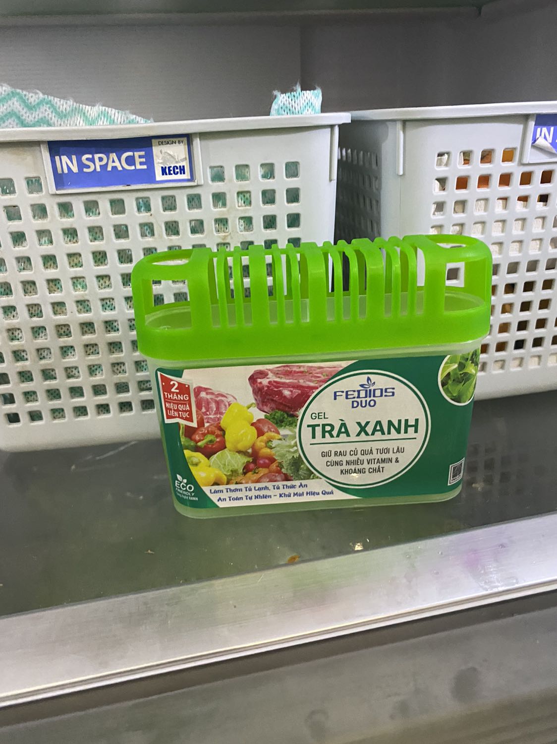 Giá hơi mắc nhưng chất lượng cao hơn các loại khử mùi khác.