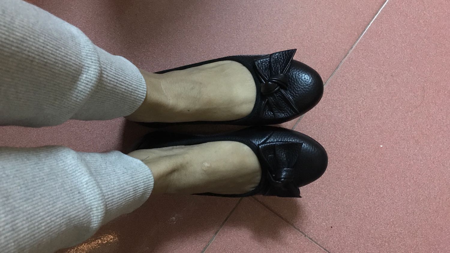 Giày ôm chân, đi lại thoái mái Giày ôm chân, đi lại thoái mái