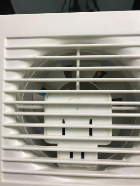 Hàng còn chạy mà dùng rồi.