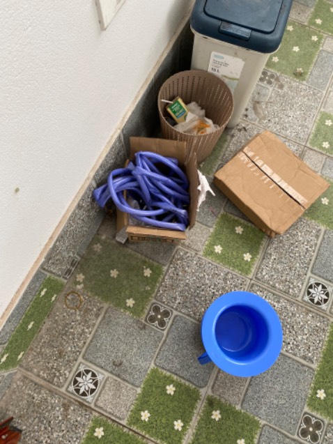 Gửi sản phẩm lỗi nhắn tin cho shop còn ko thèm rep ***