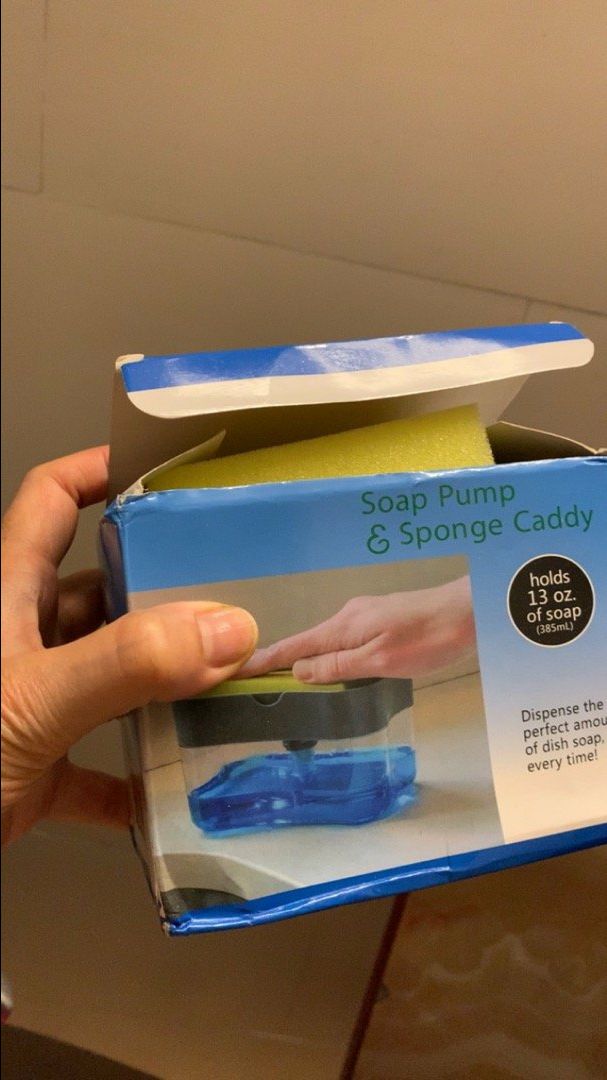 Hộp cứng cáp, có vẻ dùng tốt nhé. Được tặng kèm miếng rửa bát. Mong là bền.Giá như vậy là ok rùiiiiii