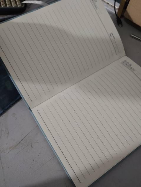 Hàng đẹp, êm
Đóng gói kĩ
Giấy ko lem, khá tốt
Dùng để ghi chép nhanh hay viết bài đều rất oke