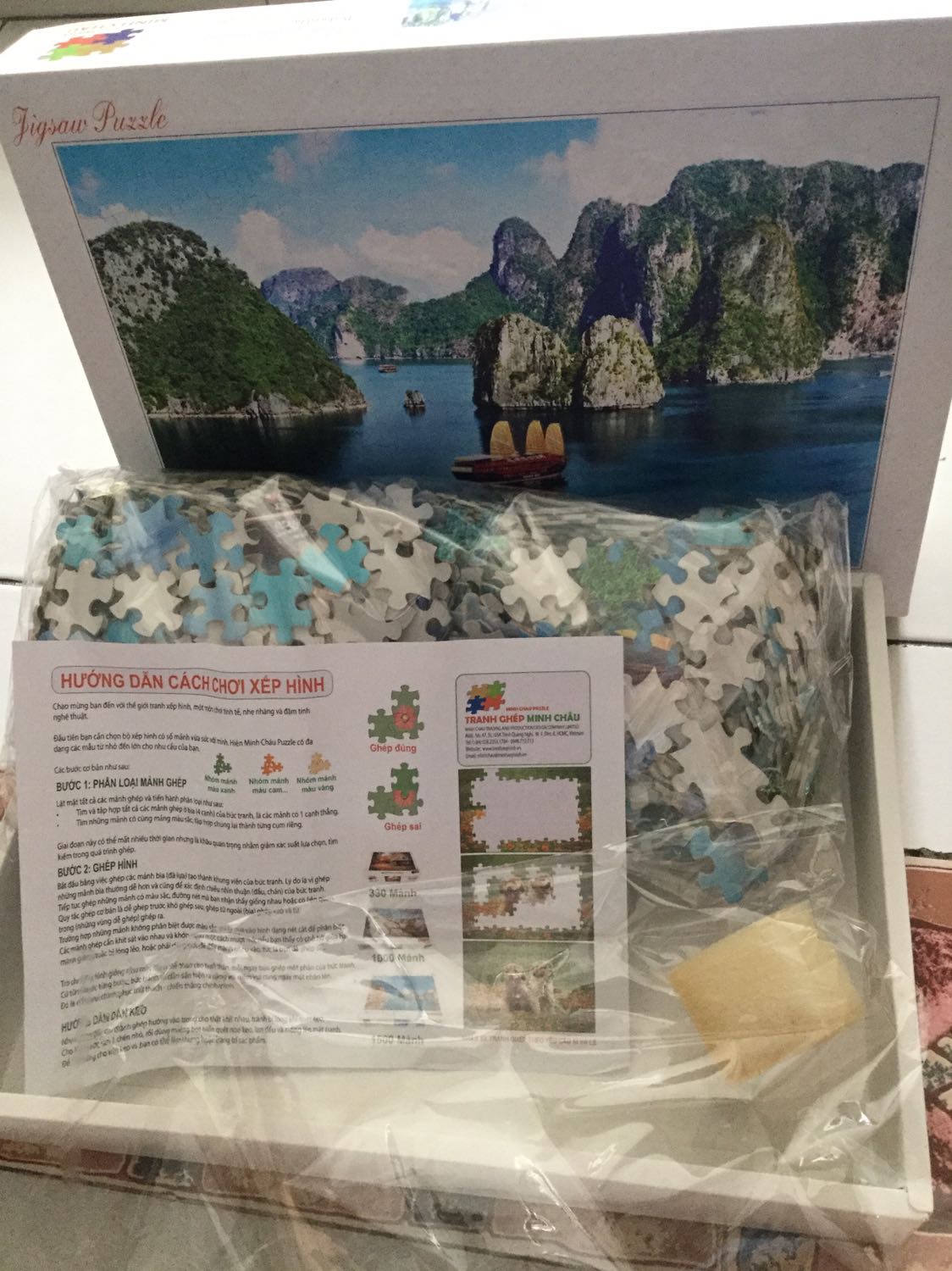 Giao hàng nhanh, đóng gói cẩn thận, mới nhận hàng, 1000m nên chưa xếp nha mọi nguoi, nhung bên trong có bảng hướng dẫn cách xếp, chai keo, to khá to... ?