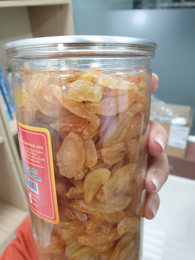 nho chua ngọt,  ăn ok. giao nhanh và đóng gói tốt