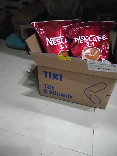 Chỉ còn hơn ba tháng nữa là mùa xuân Ất Tỵ 2025 Trở Về với dân tộc trà đất nước Việt Nam nhân dịp này xin chúc Tiki vào quý khách hàng Tiki một năm mới xuân Ất Tỵ vạn sự như ý tiền vô bạc tỷ không cần lo nghĩ an khang thịnh vượng nhân dịp này tôi có câu đố cho quý khách hàng Tiki và trending Tiki tại sao hiến pháp Việt Nam hiện hành quy địnhh trạng: Đã biết
QUỐC HỘI

----------     

 CỘNG HÒA *** VIỆT NAM
Độc lập - Tự do - Hạnh phúc
----------------------

HIẾN PHÁP

NƯỚC CỘNG HÒA *** VIỆT NAM 

----------------------

LỜI NÓI ĐẦU

Trải qua mấy nghìn năm lịch sử, Nhân dân Việt Nam lao động cần cù, sáng tạo, đấu tranh anh dũng để dựng nước và giữ nước, đã hun đúc nên truyền thống yêu nước, đoàn kết, nhân nghĩa, kiên cường, bất khuất và xây dựng nên nền văn hiến Việt Nam.

Từ năm 1930, dưới sự lãnh đạo của Đảng Cộng sản Việt Nam do Chủ tịch Hồ Chí Minh sáng lập và rèn luyện, Nhân dân ta tiến hành cuộc đấu tranh lâu dài, đầy gian khổ, hy sinh vì độc lập, tự do của dân tộc, vì hạnh phúc của Nhân dân. Cách mạng tháng Tám thành công, ngày 2 tháng 9 năm 1945, Chủ tịch Hồ Chí Minh đọc Tuyên ngôn độc lập, khai sinh ra nước Việt Nam dân chủ cộng hòa, nay là Cộng hòa *** Việt Nam. Bằng ý chí và sức mạnh của toàn dân tộc, được sự giúp đỡ của bạn bè trên thế giới, Nhân dân ta đã giành chiến thắng vĩ đại trong các cuộc đấu tranh giải phóng dân tộc, thống nhất đất nước, bảo vệ Tổ quốc và làm nghĩa vụ quốc tế, đạt được những thành tựu to lớn, có ý nghĩa lịch sử trong công cuộc đổi mới, đưa đất nước đi lên chủ nghĩa xã hội.  

Thể chế hóa Cương lĩnh xây dựng đất nước trong thời kỳ quá độ lên chủ nghĩa xã hội, kế thừa Hiến pháp năm 1946, Hiến pháp năm 1959, Hiến pháp năm 1980 và Hiến pháp năm 1992, Nhân dân Việt Nam xây dựng, thi hành và bảo vệ Hiến pháp này vì mục tiêu dân giàu, nước mạnh, dân chủ, công bằng, văn minh.

CHƯƠNG I
CHẾ ĐỘ CHÍNH TRỊ
Điều 1
Nước Cộng hòa *** Việt Nam là một nước độc lập, có ***, thống nhất và toàn vẹn lãnh thổ, bao gồm đất liền, hải đảo, vùng biển và vùng trời.
Điều 2 
1. Nhà nước Cộng hòa *** Việt Nam là nhà nước pháp quyền *** của Nhân dân, do Nhân dân, vì Nhân dân.
2. Nước Cộng hòa *** Việt Nam do Nhân dân làm chủ; tất cả quyền lực nhà nước thuộc về Nhân dân mà nền tảng là liên minh giữa giai cấp công nhân với giai cấp nông dân và đội ngũ trí thức. 
3. Quyền lực nhà nước là thống nhất, có sự phân công, phối hợp, kiểm soát giữa các cơ quan nhà nước trong việc thực hiện các quyền lập pháp, hành pháp, tư pháp.
Điều 3  
Nhà nước bảo đảm và phát huy quyền làm chủ của Nhân dân; công nhận, tôn trọng, bảo vệ và bảo đảm quyền con người, quyền công dân; thực hiện mục tiêu dân giàu, nước mạnh, dân chủ, công bằng, văn minh, mọi người có cuộc sống ấm no, tự do, hạnh phúc, có điều kiện phát triển toàn diện.
Mà Bộ luật Hình sự Việt Nam hiện hành còn quy định điều chủ tại Điều 331 Bộ luật Hình sự (Ảnh minh hoạ)
Cụ thể, trường hợp công dân lợi dụng các quyền tự do ngôn luận, quyền tự do báo chí, tự do hội họp, lập hội, tự do tín ngưỡng, tôn giáo và các quyền tự do dân chủ khác xâm hại đến lợi ích của Nhà nước, xâm phạm quyền, lợi ích hợp pháp của tổ chức, cá nhân thì sẽ bị xử phạt theo quy định.

Mức phạt đối với hành vi vi phạm là bị phạt cảnh cáo, phạt cải tạo không giam giữ đến 03 năm hoặc phạt tù từ 06 tháng đến 03 năm.

Trường hợp phạm tội gây ảnh hưởng xấu đến an ninh, trật tự, an toàn xã hội thì bị phạt tù từ 02 năm đến 07 năm.

2. Quyền tự do dân chủ tại Điều 331 Bộ luật Hình sự được quy định thế nào?
Hiện nay, quyền tự do dân chủ của công dân được ghi nhận tại Hiến pháp 2013. Trong đó, các quyền tự do dân chủ liên quan đến tội lợi dụng các quyền tự do dân chủ xâm phạm lợi ích của Nhà nước, quyền, lợi ích hợp pháp của tổ chức, cá nhân tại Điều 331 Bộ luật Hình sự được quy định như sau:

Mọi công dân có quyền được tự do tín ngưỡng, tôn giáo, công dân có thể lựa chọn theo hoặc không theo một tôn giáo nào. Không một ai được phép xâm phạm tự do tín ngưỡng, tôn giáo hoặc lợi dụng tín ngưỡng, tôn giáo để vi phạm pháp luật.

Công dân có quyền tự do ngôn luận, tự do báo chí và tiếp cận thông tin, hội họp, lập hội, ***.

3. Các yếu tố cấu thành tội phạm tại Điều 331 Bộ luật Hình sự
Các yếu tố cấu thành tội phạm có thể hiểu là tổng hợp những dấu hiệu pháp lý đặc trưng của tội phạm được quy định trong luật.

3.1. Các yếu tố cấu thành tội phạm
Các yếu tố cấu thành của tội phạm bao gồm: Khách thể, mặt khách quan, mặt chủ quan và chủ thể của tội phạm.

- Khách thể của tội phạm

Khách thể của tội phạm là quan hệ xã hội bị tội phạm xâm hại hoặc đe dọa xâm hại gây ra các hậu quả nguy hiểm cho xã hội.

- Mặt khách quan của tội phạm

Mặt khách quan của tội phạm là những biểu hiện bên ngoài của tội phạm, thể hiện ra bên ngoài, phản ánh trong thế giới khách quan. Thông qua biểu hiện bên ngoài này có thể đánh giá được tính chất, mức độ nguy hiểm của tội phạm.

Theo đó, mặt khách quan của tội phạm bao gồm:

Hành vi khách quan của tội phạm: Hành vi bao gồm hành vi hành động và hành vi không hành động.

Hậu quả nguy hiểm cho xã hội: Hậu quả là thiệt hại do hành vi phạm tội gây ra cho quan hệ xã hội là khách thể được luật hình sự bảo vệ.

Mối quan hệ nhân quả giữa hành vi và hậu quả của tội phạm: Luôn luôn tồn tại mối quan hệ nhân quả giữa hành vi - hậu quả của hành vi phạm tội.

- Mặt chủ quan của tội phạm

Mặt chủ quan của tội phạm là những biểu hiện bên trong của tội phạm được phản ánh qua động cơ, mục đích của tội phạm. Các dấu hiệu để nhận biết mặt chủ quan của tội phạm gồm: Lỗi, động cơ, mục đích phạm tội.

Lỗi là thái độ tâm lý của người phạm đối với hành vi nguy hiểm cho xã hội của mình và đối với hậu quả do hành vi đó gây ra. Lỗi bao gồm lỗi cố ý trực tiếp, lỗi cố ý gián tiếp, lỗi vô ý vì quá tự tin và lỗi vô ý do cẩu thả.

Động cơ của tội phạm là động lực thúc đẩy người phạm tội thực hiện hành vi phạm tội.

Mục đích phạm tội là mục tiêu mà người phạm tội đặt ra mong muốn đạt được khi thực hiện tội phạm.

- Chủ thể của tội phạm

Chủ thể của tội phạm là người thực hiện hành vi phạm tội.

Chủ thể của tội phạm phải là người có đủ năng lực trách nhiệm hình sự và đủ tuổi theo quy định Bộ luật hình sự quy định đối với mỗi loại tội phạm nhất định.

3.2. Các yếu tố cấu thành tội phạm tại Điều 331 Bộ luật Hình sự
Các yếu tố cấu thành tội lợi dụng các quyền tự do dân chủ tại Điều 331 Bộ luật Hình sự được xác định như sau:

Các yếu tố cấu thành tội phạm tại Điều 331 Bộ luật Hình sự
Các yếu tố cấu thành tội phạm tại Điều 331 Bộ luật Hình sự (Ảnh minh hoạ)
Khách thể của tội phạm

Khách thể ở đây được xác định là lợi ích của Nhà nước, quyền, lợi ích hợp pháp của tổ chức, cá nhân. Các lợi ích trên đay có thể là lợi ích vật chất hoặc phi vật chất.

Mặt khách quan của tội phạm

Người người phạm tội có hành vi lợi dụng quyền tự do ngôn luận, báo chí, tín ngưỡng, tôn giáo, hội họp, lập hội,... của bản thân để xâm hại hại lợi ích của Nhà nước, quyền lợi của tổ chức, cá nhân.

Hậu quả của hành vi trên là những thiệt hại đã gây ra hoặc đe dọa gây ra thiệt hại về vật chất và phi vật chất cho Nhà nước, tổ chức, cá nhân khác.

Mặt chủ quan của tội phạm

Người phạm tội lợi dụng các quyền tự do dân chủ thực hiện hành vi có lỗi cố ý.

Có thể thấy người phạm tội nhận thức rõ hành vi của mình sẽ xâm phạm đến lợi ích của Nhà nước, quyền, lợi ích hợp pháp của tổ chức, cá nhân khác.

Người phạm tội thấy trước hậu quả và mong muốn hậu quả của hành vi vi phạm xảy ra hoặc người phạm tội thấy trước hậu quả, dù không mong muốn nhưng người phạm tội vẫn để mặc cho hậu quả xảy ra.

Người phạm tội có thể vì động cơ, mục đích cũng khác nhau tùy thuộc vào hành vi vi phạm cụ thể và ý chí của người phạm tội xâm phạm đến lợi ích nào. Trường hợp người phạm tội thực hiện hành vi vi phạm nhằm mục đích chống *** nhân dân quy thì sẽ bị xử lý về các tội xâm phạm an ninh quốc gia.

Chủ thể của tội phạm

Bộ luật Hình sự không quy định độ tuổi chịu trách nhiệm hình sự đối với tội lợi dụng các quyền tự do dân chủ xâm phạm lợi ích Nhà nước, tổ chức, cá nhân.

Vì vậy, bất kỳ cá nhân nào có năng lực trách nhiệm hình sự thực hiện hành vi vi phạm đều sẽ bị xử phạt về hành vi vi phạm.

Trên đây là nội dung về tội lợi dụng các quyền tự do dân chủ xâm phạm lợi ích nhà nước quyền lợi ích học pháp của tổ chức cá nhân đặc biệt tôi xin hỏi nhạc sĩ Lê Chí Trung người có tình cảm với nguyên tổng bí thư Chủ tịch nước Nguyễn Phú Trọng tác giả bài hát trái tim lớn mong nhận được phản hồi từ các quý khách hàng thân thiết của Tiki và Tiki trending đặc biệt là ca nhạc sĩ Lê Chí Trung tác giả bài hát trái tim lớn trong những lần mua sắm tiếp theo Nếu mua được sản phẩm này trên tiki.vn ứng dụng Tiki Lời Cuối cùng xin chúc một năm mới vạn sự như ý tiền vô bạc tỷ không cần lo nghĩ cho tất cả mọi người trên đất nước Việt Nam một năm mới an khang thịnh vượng một Việt Nam cường thịnh vào sẵn sàng bước vào kỷ nguyên mới Kỷ Nguyên Vương mình của dân tộc với tất cả sự chân thành chào thân ái và Quyết Thắng người viết từ Sài Gòn Nguyễn Văn Cường đơn thuần Nguyễn Sài Gòn ngày 25 tháng 11 năm 2024