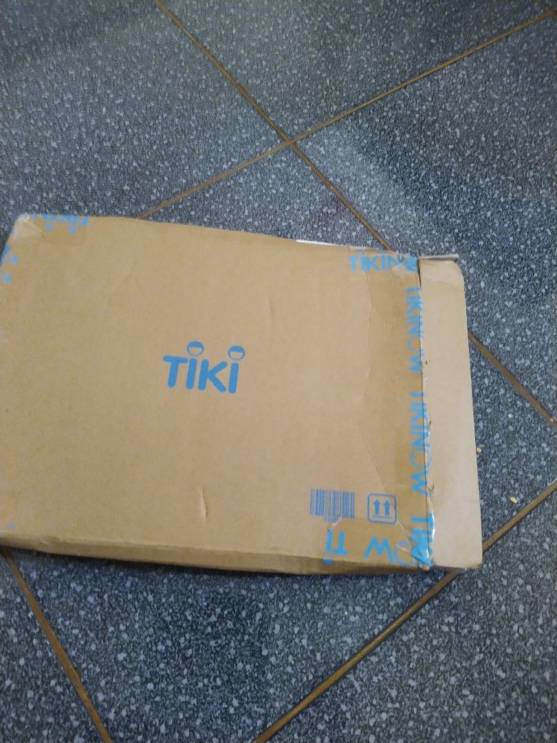 combo 4cuon sách mà mở hàng có 1cuon như vậy là ko trung thực giá cuốn sách có 45 k mà lấy mình 145 k lấy thành 4cuon như vậy lần sau ko mua nữa lúc lấy hàng mình tin tưởng ko xem hàng lúc mở ra thành ra vậy . làm vậy thì mất khách . làm sao giải quyết cho mình nhé.