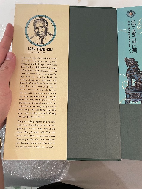 Sách chất lượng. Giao hàng nhanh. Bản tái bản kỷ niệm 100 năm này phải nói là mê. Sẽ nghiền ngẫm cuốn này Sách chất lượng. Giao hàng nhanh. Bản tái bản kỷ niệm 100 năm này phải nói là mê. Sẽ nghiền ngẫm cuốn này