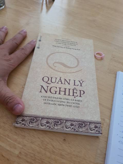 Tiki giao hành nhanh choang, giá cả phải chăng.
Nội dung sách hay và ngắn gọn, súc tích. Đọc kết hợp với nghiệp tình yêu và năng đoạn kim cương sẽ giúp bạn hiểu sâu và dễ dàng thực hành hơn nữa.
Have a nice day!