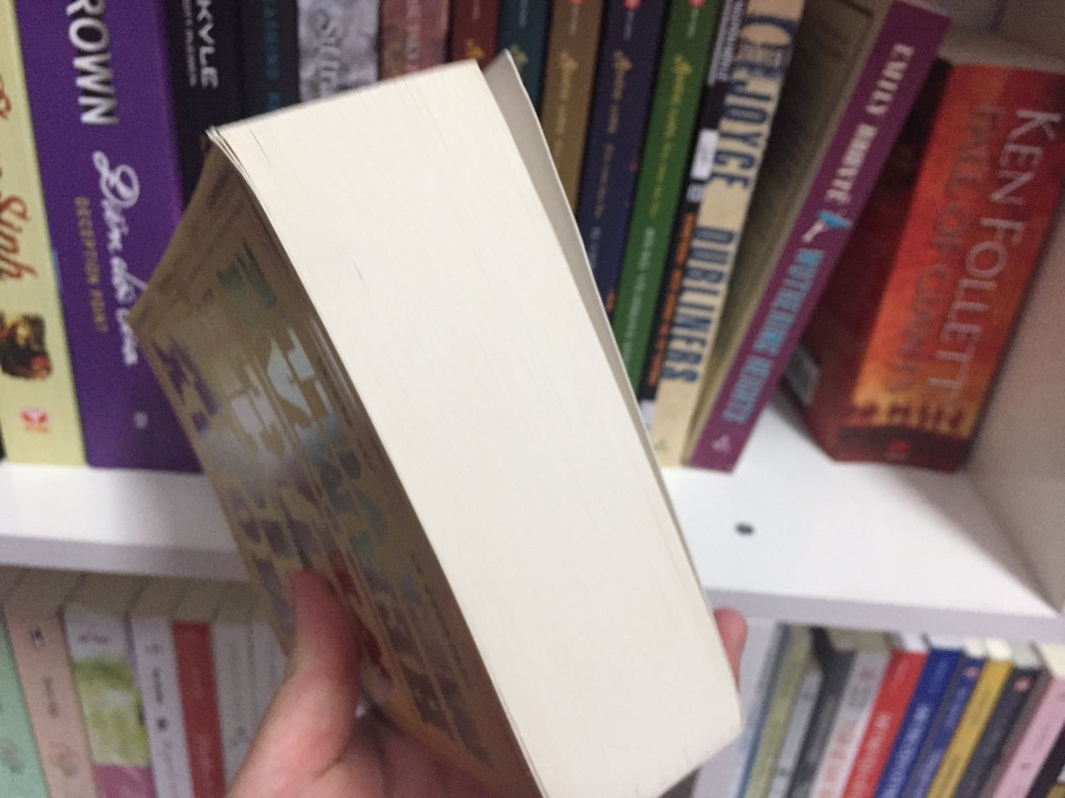 Chất lượng sách tuyệt vời :3 Thật sự thì tớ đã có bản dịch của quyển này rồi nhưng do không ưng ý lắm nên mới mua bản này =) nói chung thì sách rất rất ổn, giá cả vô cùng phải chăng :>