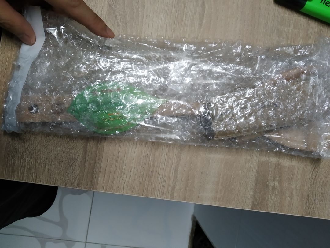 sản phẩm đẹp mắt, nhẹ. đầu vá dày tương đối. cảm thấy ok.