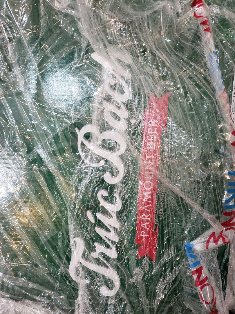 Vị bia Trúc Bạch uống rất đậm đà, thơm ngon. Bề ngoài thì lịch sự, sang trọng nên rất hợp để đi biếu