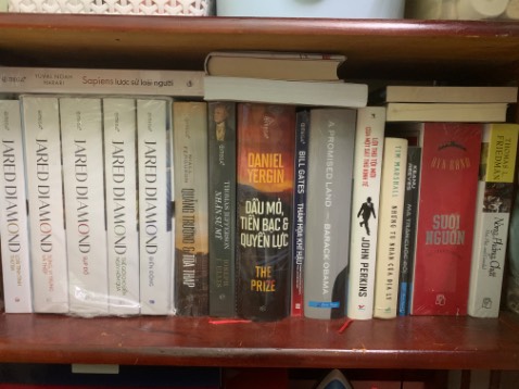 Mình đánh giá qua kệ sách cho nhanh chứ mỗi lần nhận hàng lười chụp quá! 5 sao cho tất cả.