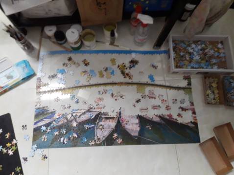 vô cùng hài lòng, đóng gói kĩ và hình in rất đẹp, mảnh ghép dày dặn chắc chắn. trong lúc ghép nhà mik mưa có ướt 1/3 số mảnh ghép nhưng đep phơi khô rồi vẫn xếp được bình thường, thậm chí là ko bong tróc. đây là bộ thứ 2 mua ở Minh Châu rồi chất lượng vẫn tốt nha.