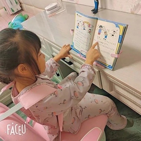 shop tư vấn đúng mẫu cháu nhà mình nó thích quá . ghế đẹp đệm êm gác chân chống mỏi tiện lắm