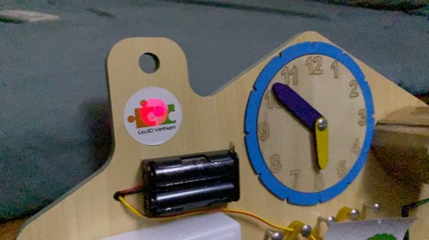 Hàng đẹp, không bị xuống chất lượng kiểu tồn kho lâu dẫn đến rỉ sét một số chi tiết kim loại như một số review, sẽ tiếp tục ủng hộ shop