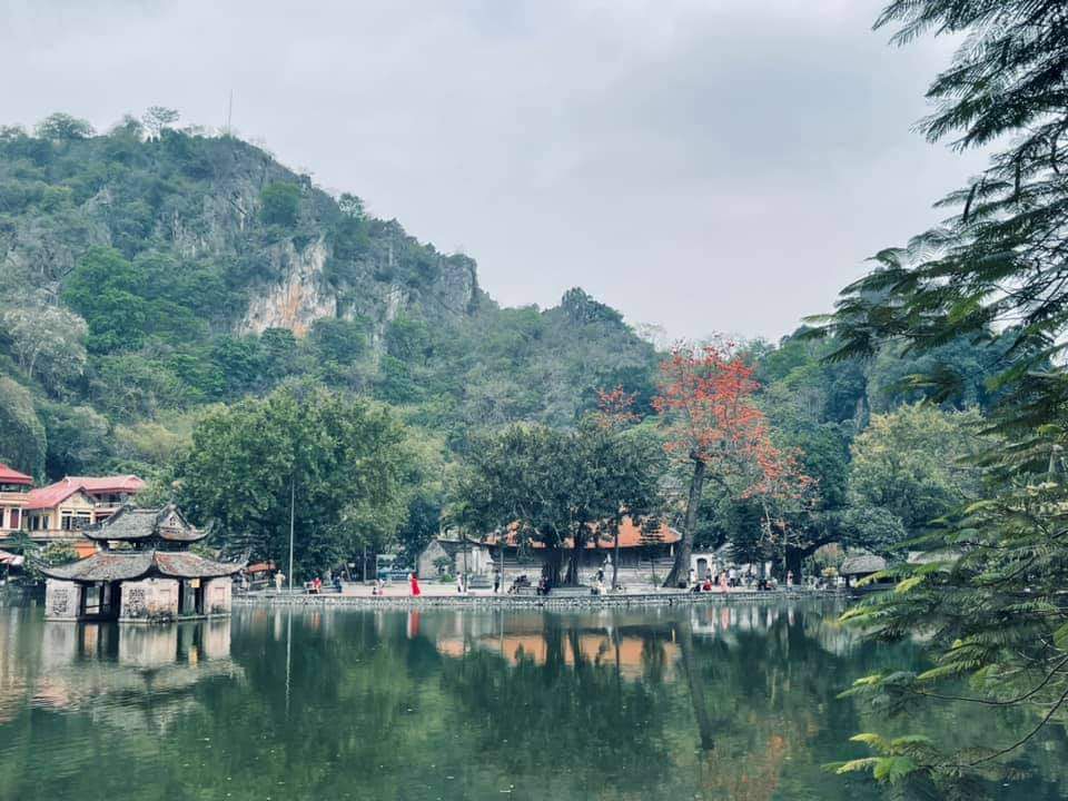 cuốn này tặng cho dì tư, hi vọng hữu ích cho dì ấy. hic