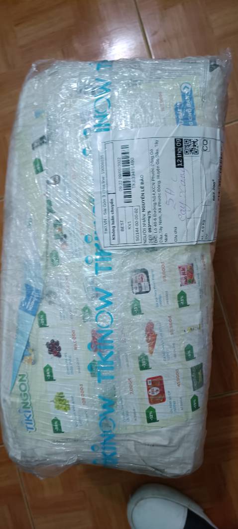 shop để khung giờ tặng quà mua đúng khung giờ nhưng k được tặng quà shop lại k hổ trợ chat để tư vấn đề nghị xem xét lại nếu không có quà thì không nên để ,mua đơn 599k được tặng ,