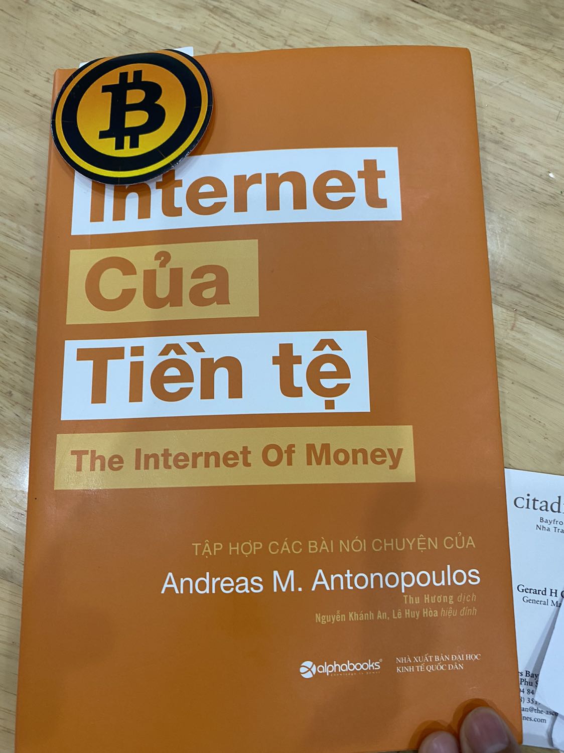 Rất thú vị, cho mình thêm kiến thức về đồng tiền kỹ thuật số và blockchain. Xu thế tương lại!