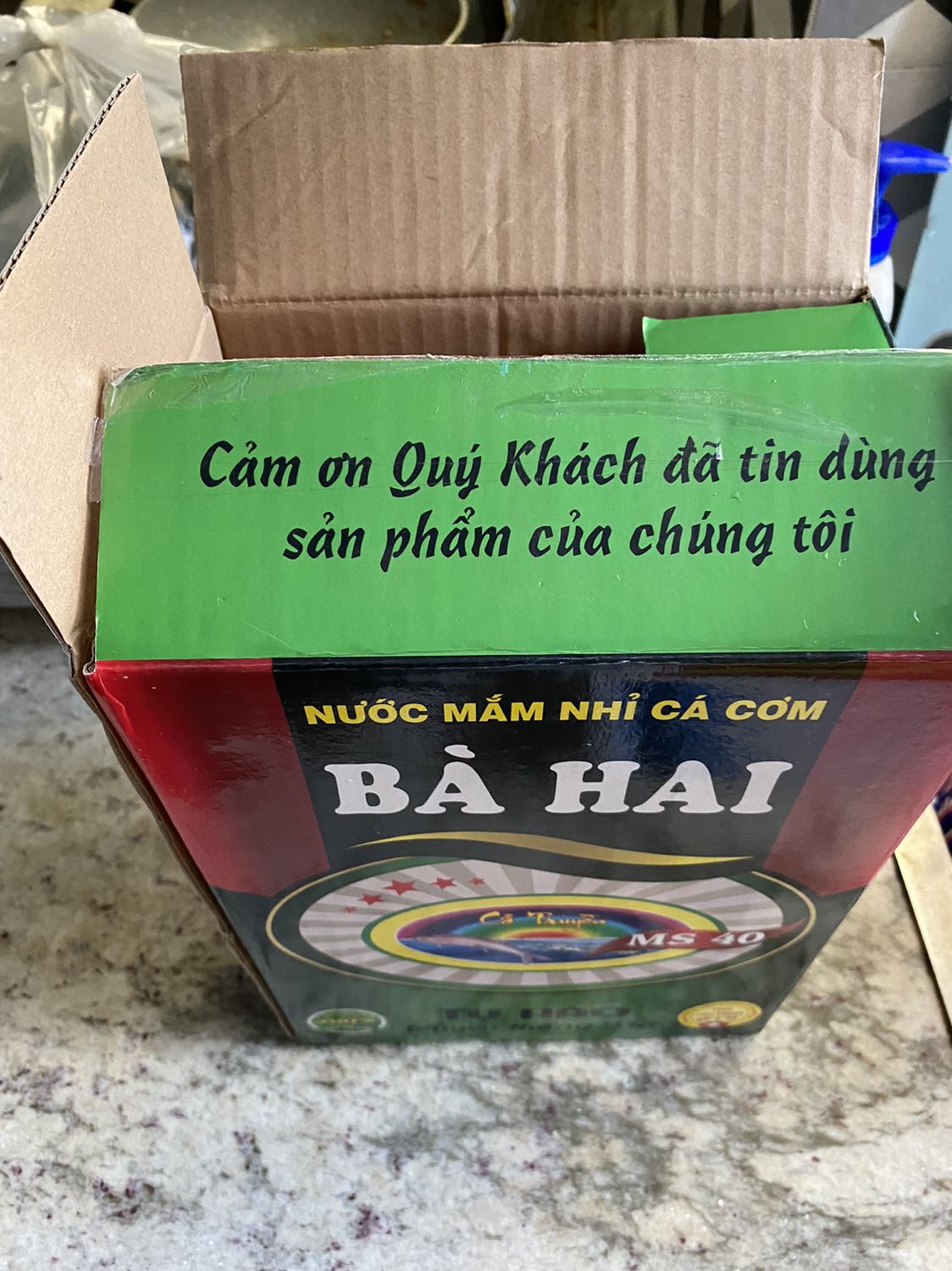 Nước mắm truyền thống chỉ tin tưởng nước mắm bà hai này! Vị mặn vừa, ko bị gắt, ko bị đọng muối dù để qua mấy ngày! Nấu ăn rất ngon Nước mắm truyền thống chỉ tin tưởng nước mắm bà hai này! Vị mặn vừa, ko bị gắt, ko bị đọng muối dù để qua mấy ngày! Nấu ăn rất ngon