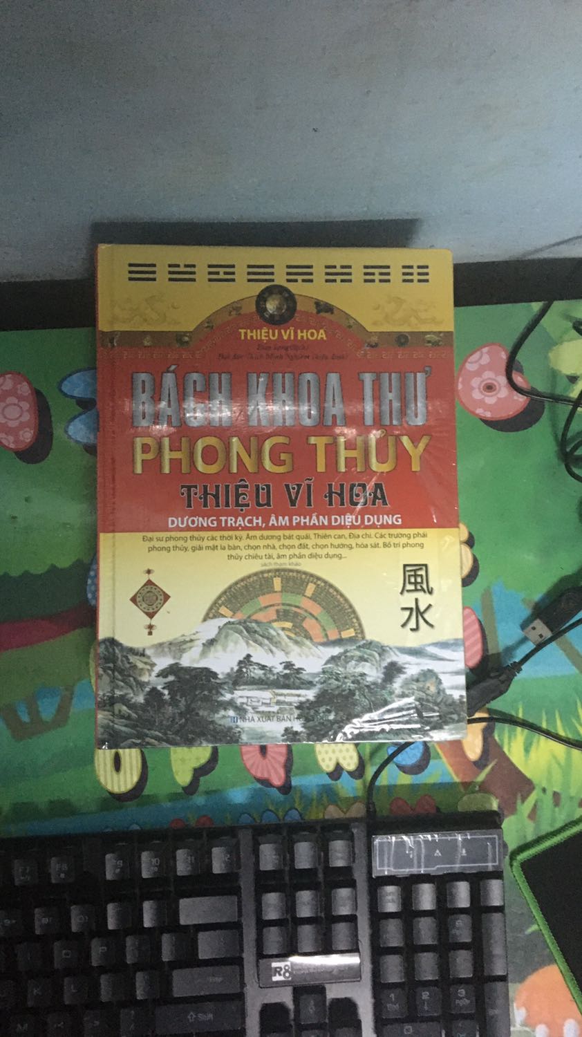 Sach bách khoa thư phong thuỷ rất đẹp, chất vote shop 5 star