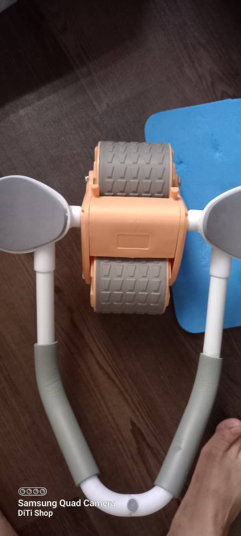 Tấm lót chất lượng quá tệ, không biết lý do nhưng nhận hàng thì nó bung rách và chỗ.