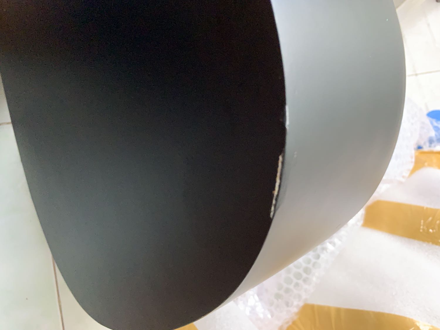 Giao ko đúng hàng còn bị trầy nữa,
Shop ko uy tín