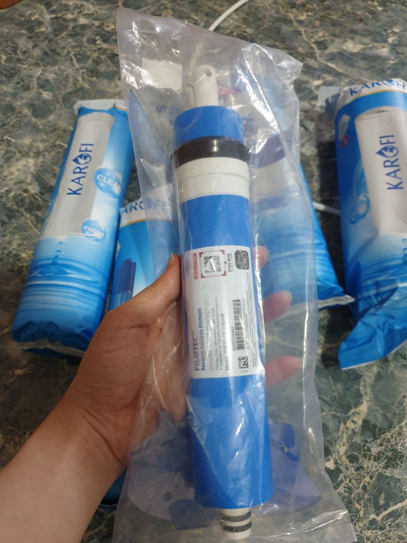 Giao hàng đúng hạn. Mình mới check cái lõi nano thấy đúng chính hãng. Shop có tặng kèm thêm dây nước và *** chữ T để nối thay cho loại cũ, thấy OK, lắp đặt nhanh.
Mình mua giá 860k, thấy giá rất ổn so với bên khác. Hài lòng Giao hàng đúng hạn. Mình mới check cái lõi nano thấy đúng chính hãng. Shop có tặng kèm thêm dây nước và *** chữ T để nối thay cho loại cũ, thấy OK, lắp đặt nhanh.
Mình mua giá 860k, thấy giá rất ổn so với bên khác. Hài lòng