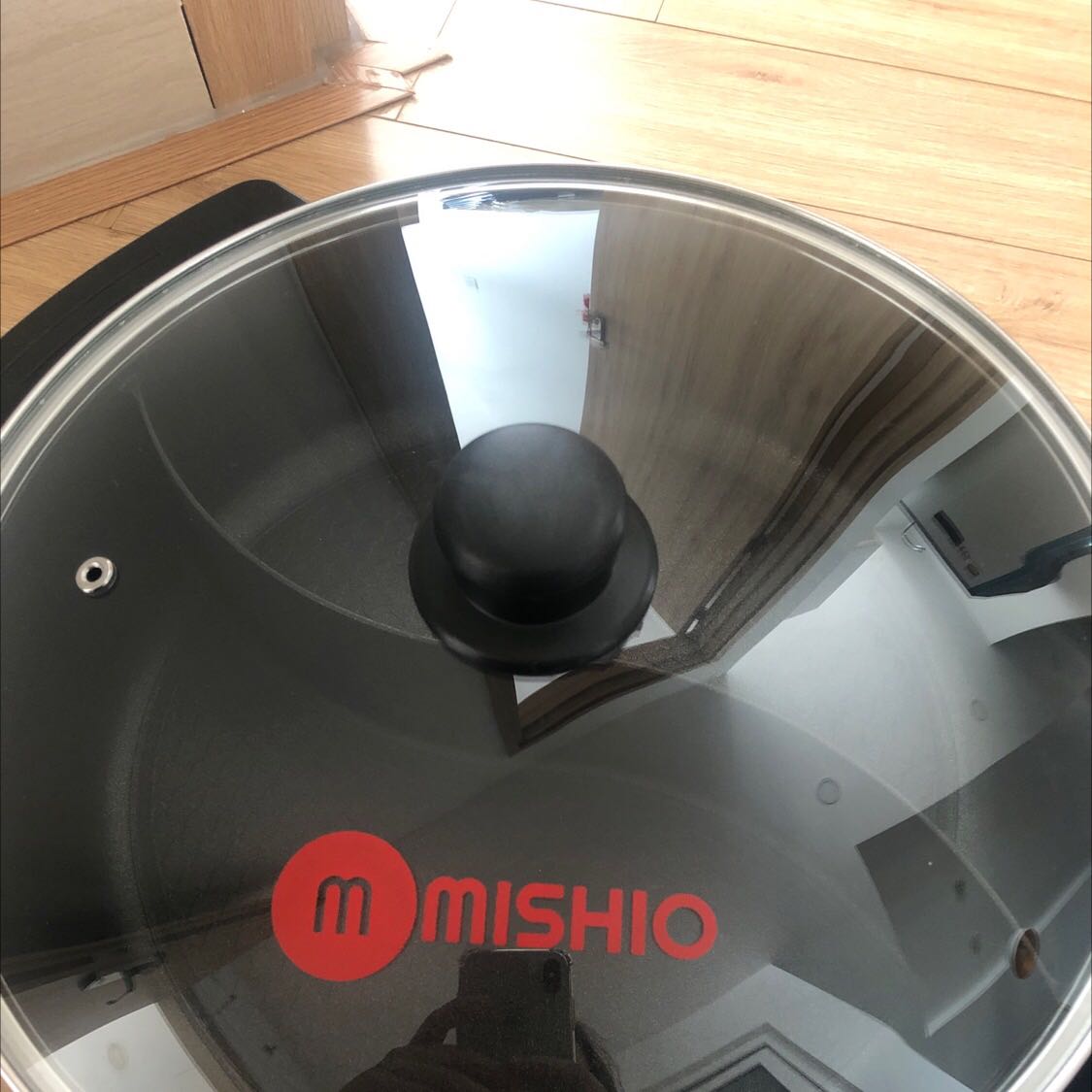 Lúc chua xài tịki, toàn xài của shoppe mà giờ thấy tiki Quá đã nha, nhận hàng lẹ như tên bay luôn, nhanh gọn lẹ quá đó, sẽ ủng hộ lần sau.