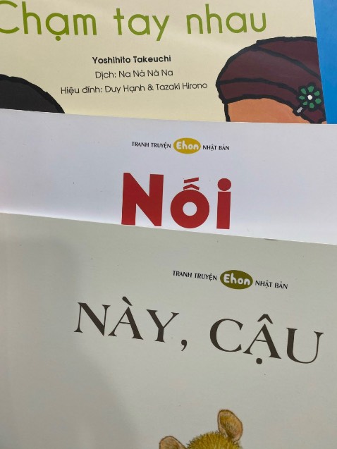 Sách đẹp, sop gửi đủ bộ, đang mới, giao hàng hơi lâu nhưng sách okkk lăm nha
Đã mua nhiều sách bên sop nha