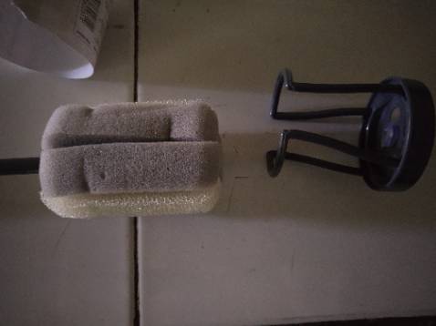 Dùng rửa ly rất tiện. Không biết có thể thay được miếng bọt xốp bằng miếng rửa chén thông thường hay không. Tiki giao hàng nhanh.