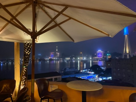 Chất liệu tốt, mặc thoải mái, shop giao hàng nhanh