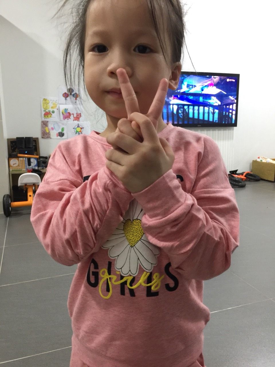 chất co dãn, mềm, bé mặc vừa xinh. shop tư vấn nhiệt tình, giao hàng nhanh, tks sốp