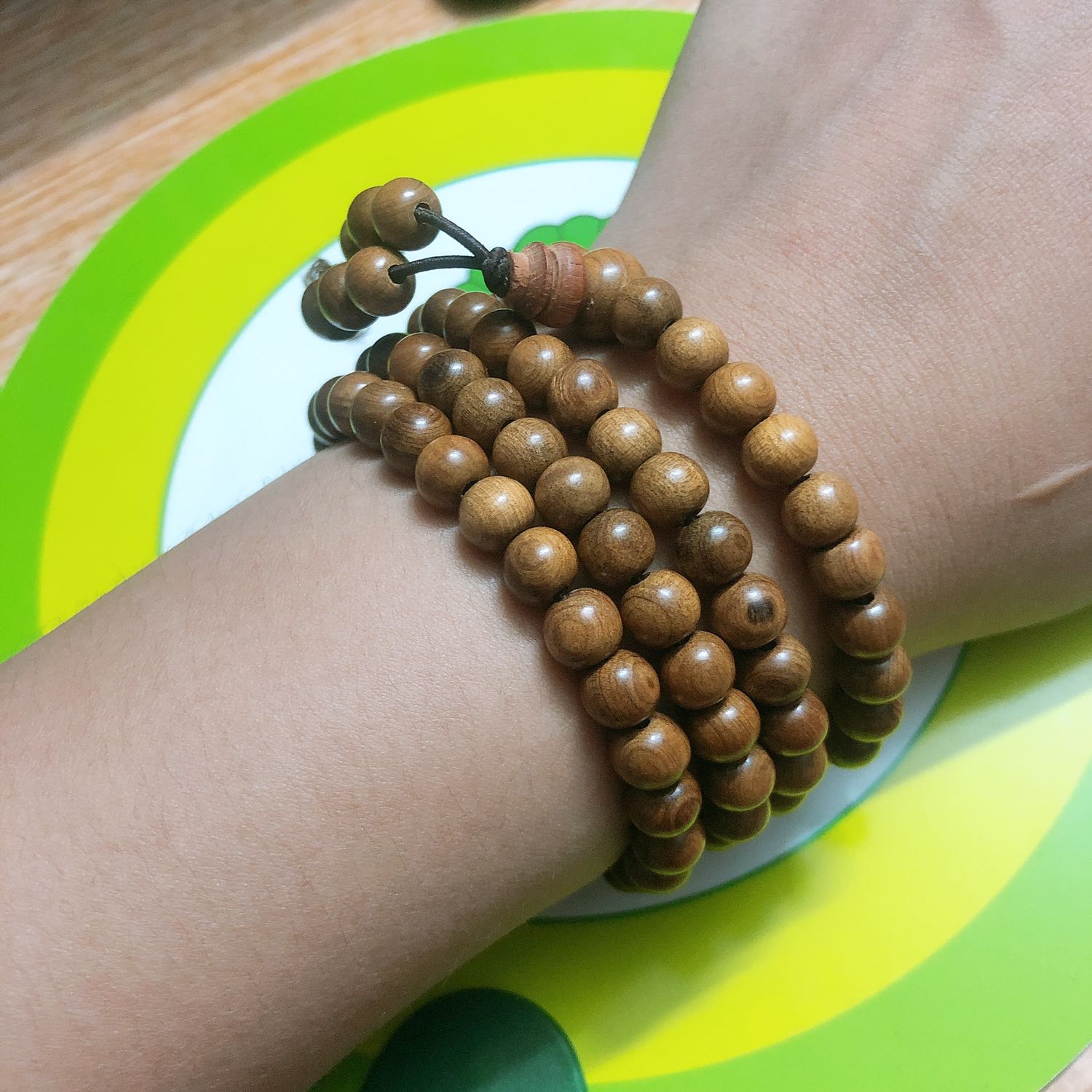 Tiki giao hàng nhanh. Sản phẩm shop bán uy tín, đẹp lắm luôn. Giá cũng vừa tầm nữa. Mang vào tay ai cũng bảo xinh. Sẽ ủng hộ shop