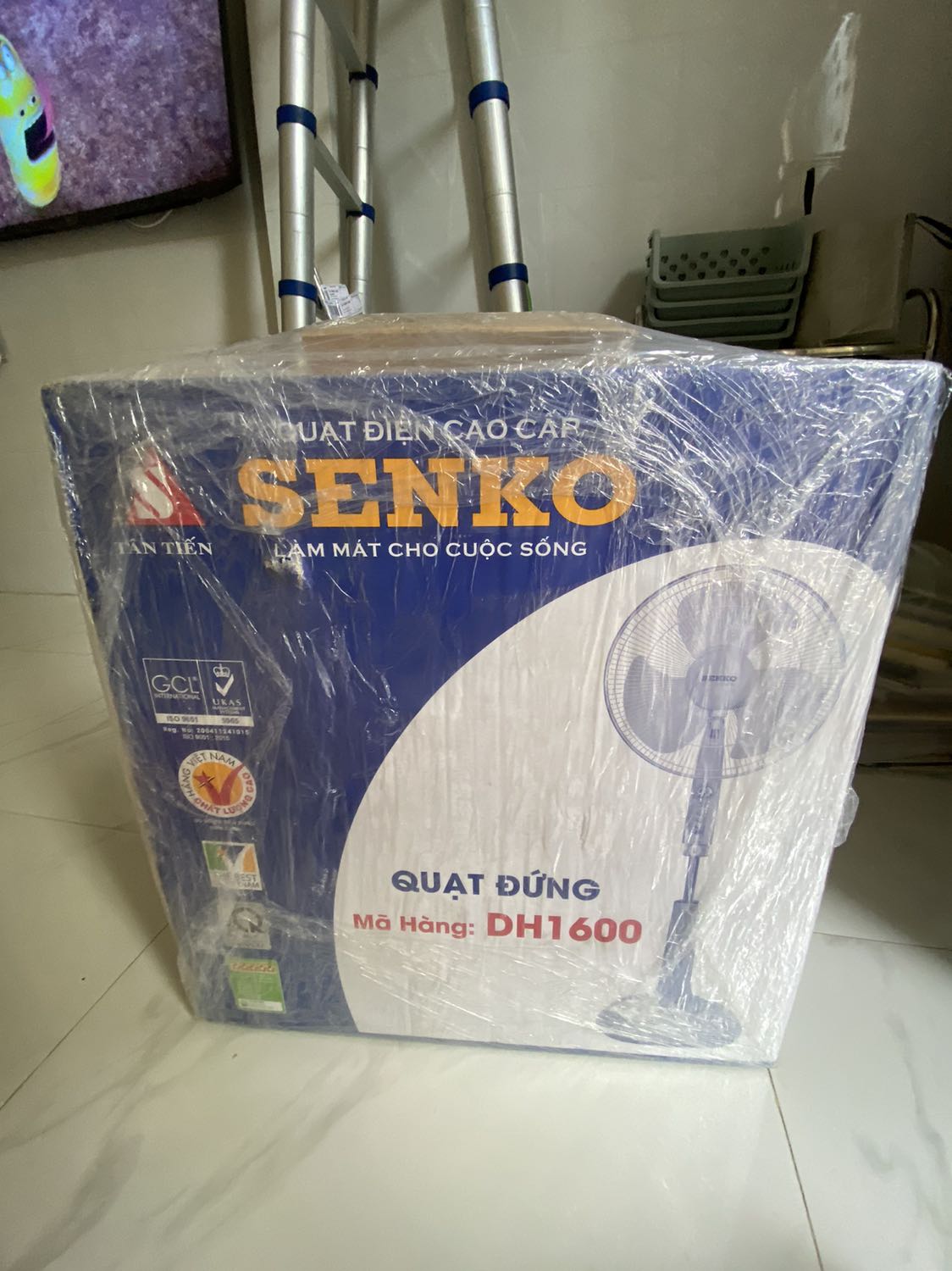 Mua chung với chỗ bán quạt Senko nên đóng gói chung kiện, chưa dùng nên chưa biết hiệu quả. ❤️