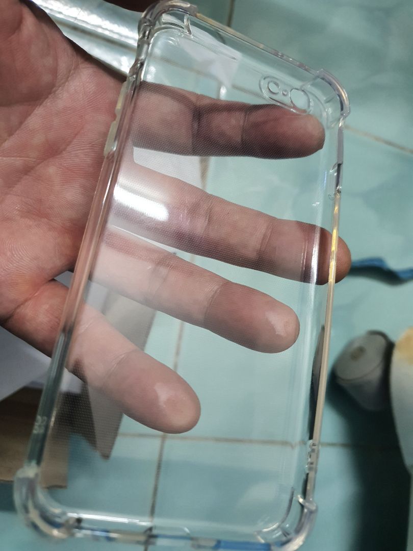 ốp lưng rẻ, dày cộm 4 góc ai hay làm rớt điện thoại hay nhà có trẻ nhỏ bao rơi rớt. ốp lưng rẻ, dày cộm 4 góc ai hay làm rớt điện thoại hay nhà có trẻ nhỏ bao rơi rớt.