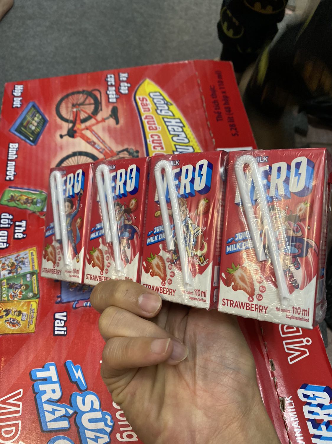 Hàng đúng miêu tả giao hàng nhanh. Vừa nhận hàng trẻ con đã mở uống ngay.