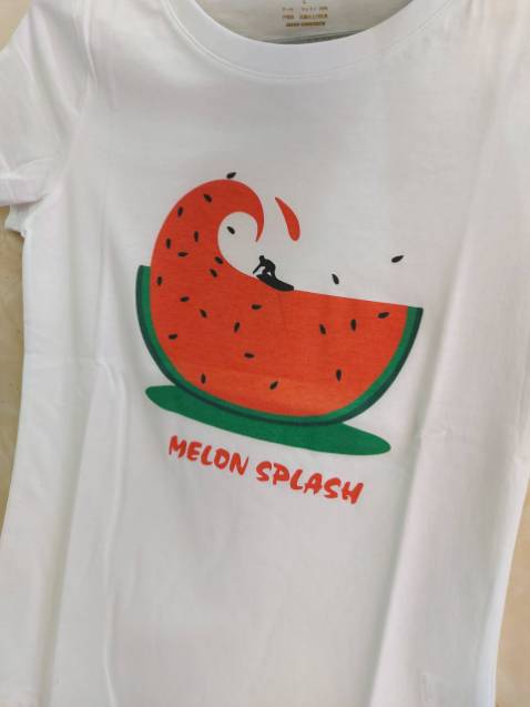 công nhận shop in đẹp thiệt, nó ngấm vào sợi vải luôn đó, mặc không bị cợm, form áo ok