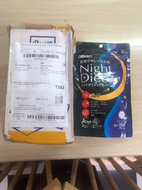 tôi đặt hàng Viên uống Night Diet 60 gói hình 1, còn hàng đã giao dạng trà 20 túi lọc hình 2 va 3, tôi rất không hài lòng, hãy xử lý và giao đúng hàng tôi đặt