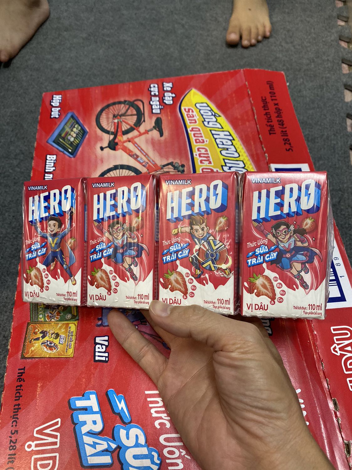 Hàng đúng miêu tả giao hàng nhanh. Vừa nhận hàng trẻ con đã mở uống ngay.