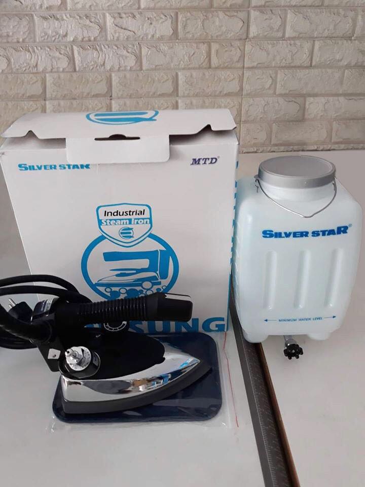 Hàng chính hãng, đầy đủ tem nhập khẩu và tem chính hãnh. Chất lượng sài rất ok, hơn hẳn hàng nhái ngoài. Mình và bạn mìn có mua mấy lần rồi nên đánh giá cho các bạn cug mua.