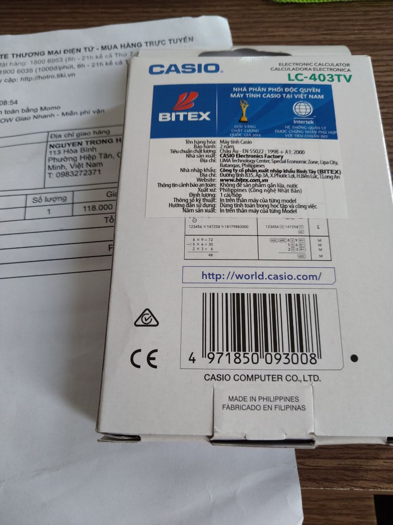 Đặt giao 2h từ trưa ngày 17.01 mà đến chiều ngày 19.01 mới nhận được sau 2 lần gọi tổng đài hối lên hối xuống với lí do không liên lạc được mặc dù mình chẳng nhận được cuộc gọi nào trong suốt ngày 17 lẫn 18. Xưa nay rất tin tưởng và ủng hộ tiki hết mình, sau vụ này mình khá mất niềm tin, vì hôm đó rất gấp.

Phần sản phẩm thì okay, có bao da đựng máy, có tem chống giả và phiếu bảo hành