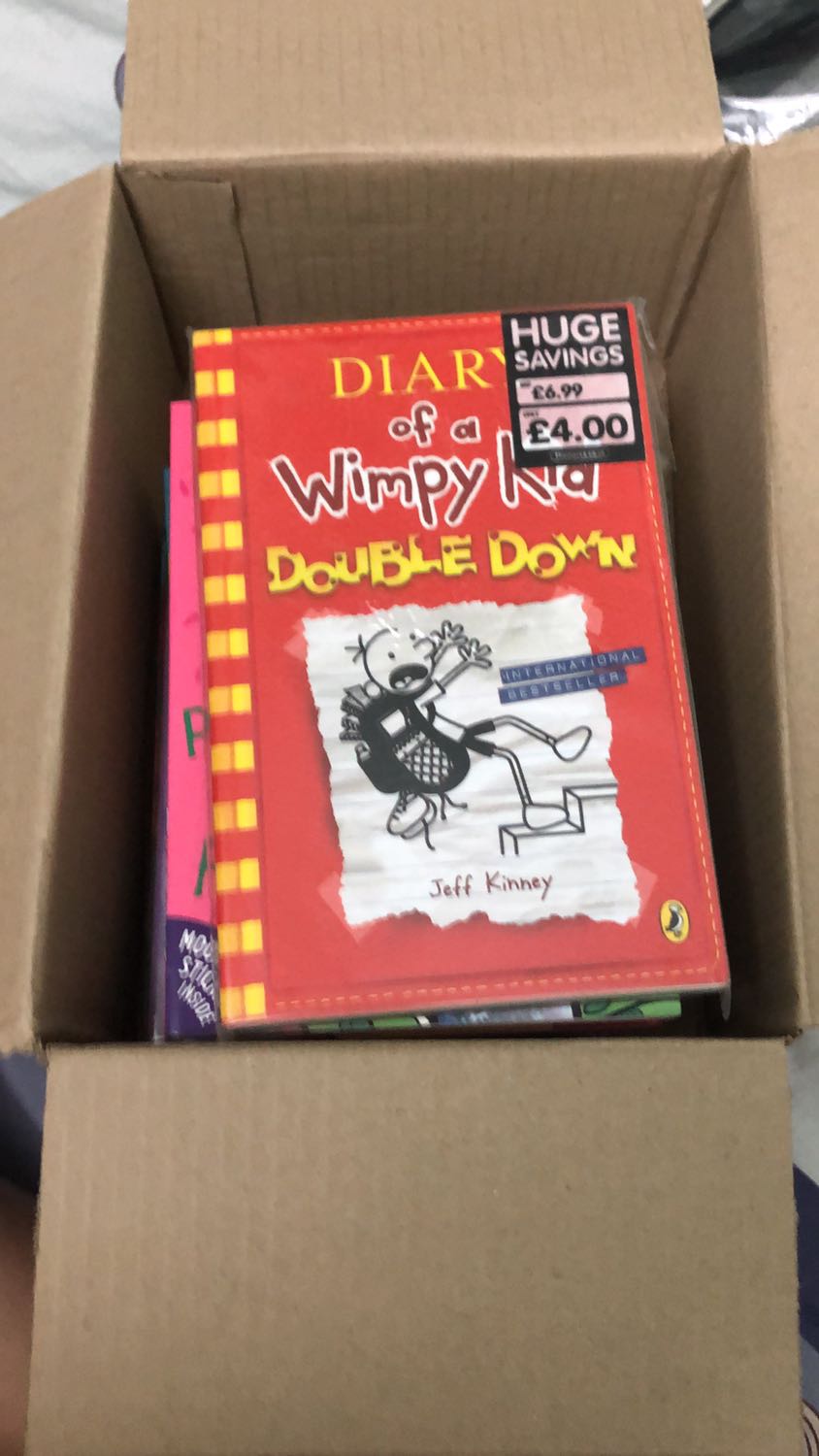 Sản phẩm chính hãng, giao nhanh, đóng gói tạm được