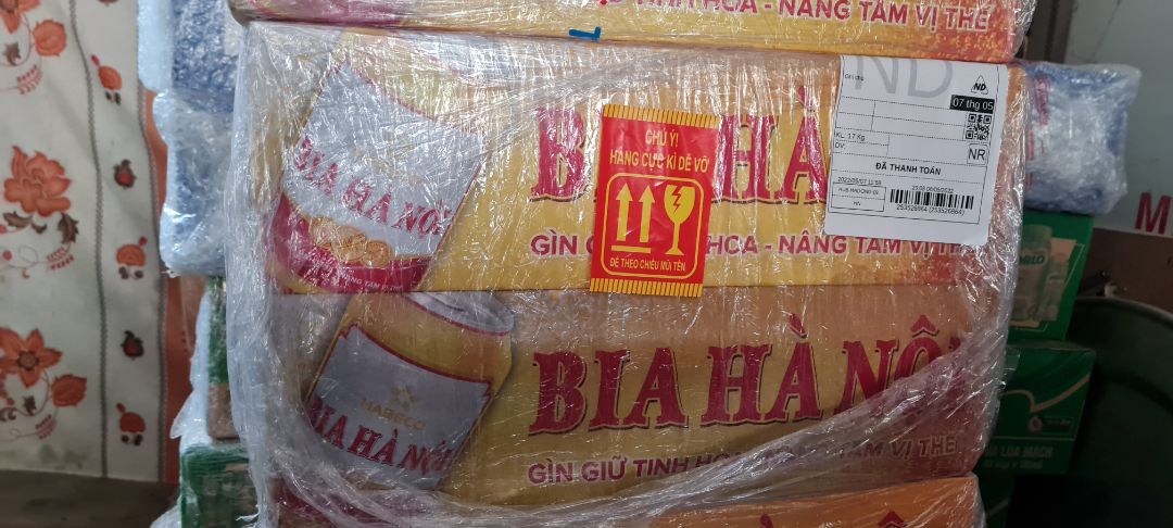 hàng bị va đập bị ướt cả thùng mong tiki kiểm tra lại