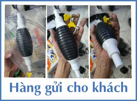 Sản phẩm không đúng với hình ảnh trên trang web.Hình ảnh quảng cáo đầu bơm bằng kim loại, nhưng hàng nhận được thì đầu bơm bằng nhựa. Đề nghị shop giải thích rõ