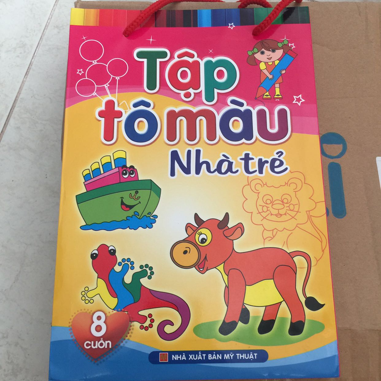 Mình đặt bộ sách 8 cuốn mà shop giao thiếu 1 cuốn Động Vật