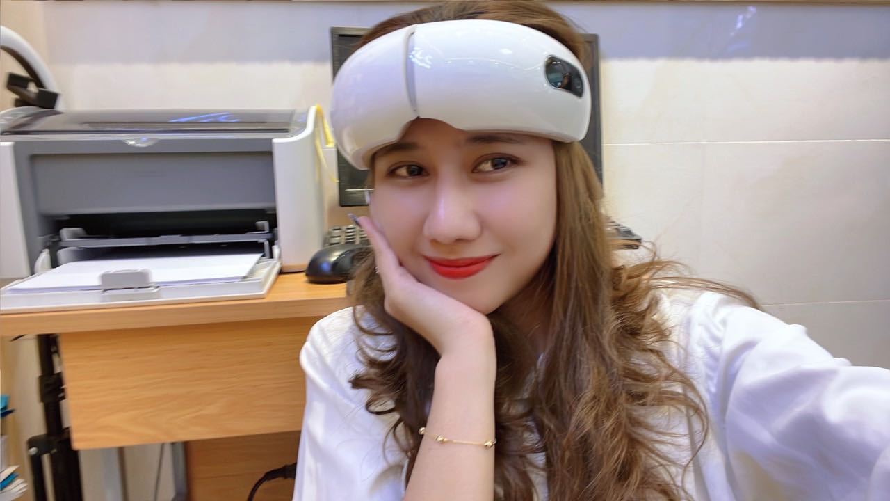 Cực yêu em trợ thủ đắc lực này, đi làm, đi du lịch đi đâu cũng mang theo ẻm 
 Thư giãn mắt cực đã 
 Sẽ ủng hộ nữa