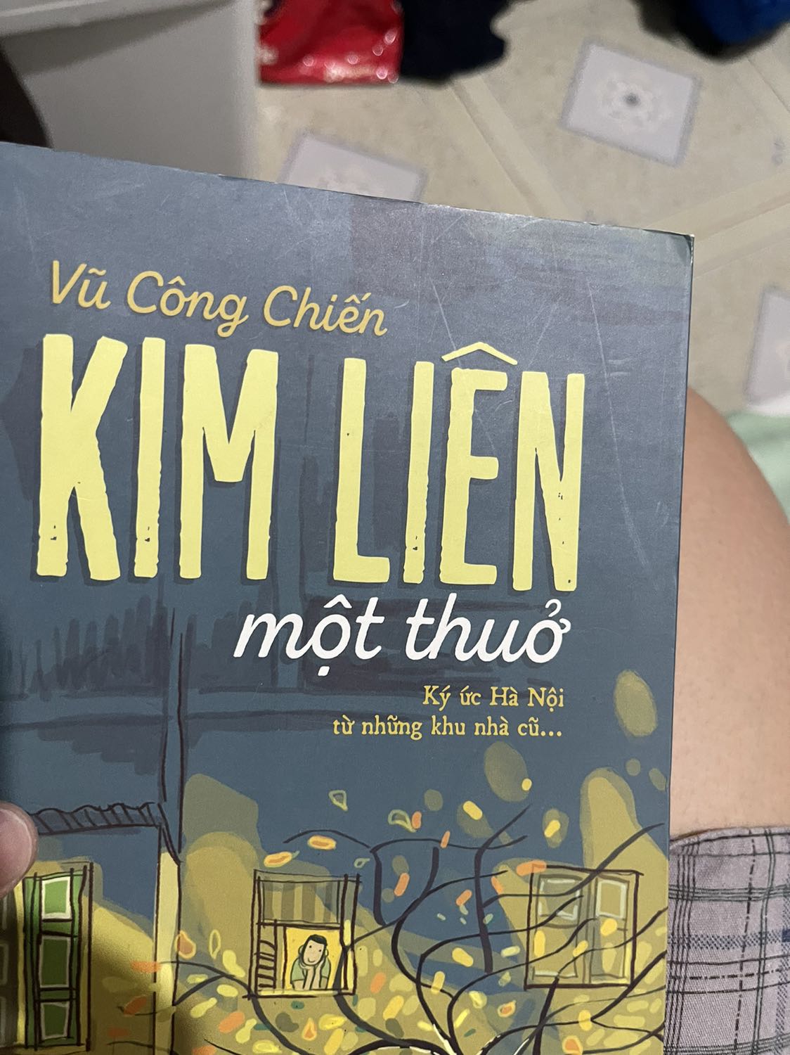 Sách bao gồm những hình ảnh cũ của Sài Gòn xưa, chú Phạm Công Luận cất công sưu tầm và kể lại cho con cháu chúng ta sau này có dịp hồi tưởng về ông cha ta ngày xưa đã sống như thế nào