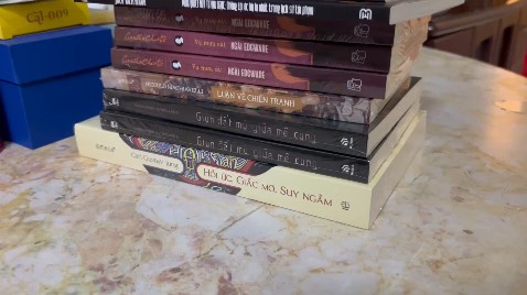 Shop đóng gói cẩn thận và giao nhanh. Sách mới, giá tốt. Sẽ tiếp tục ủng hộ shop.