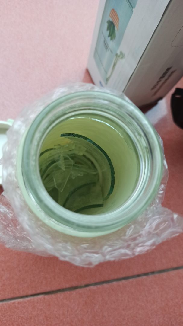 quá tệ. 
Chưa bao giờ thất vọng khi nhận hàng như lần này.
Bình vỡ tan => ra sọt rác ngay lập tức.