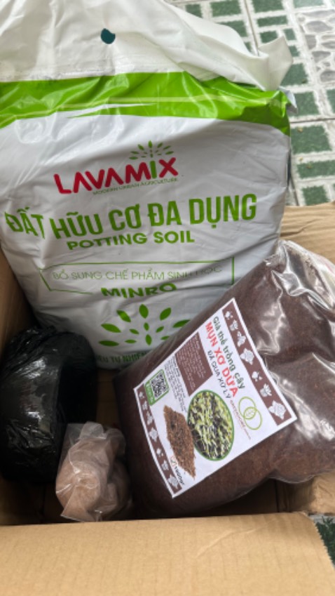 Đất xốp, đóng gói cẩn thận, giao hàng nhanh. Bao bì sạch sẽ, mới Đất xốp, đóng gói cẩn thận, giao hàng nhanh. Bao bì sạch sẽ, mới